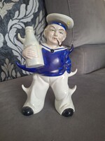 GDR porcelán matróz