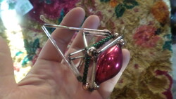 Gablonz-i , üveg karácsonyfadísz , patinás , de sérülésmentes állapotban .