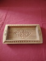 Kézzel készített fa kis tálca