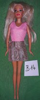 198's HONG KONG - BARBIE jellegű játék baba a képek szerint B14