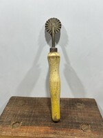 Antik derelyevágó gyűjtői darab