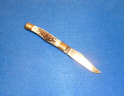 Nagy István maskara, gyűjteményből. Kés, bicska, tőr, bortva.