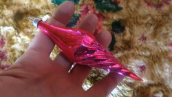 Retro , üveg karácsonyfadísz alapvetően jó állapotban  . Csavart , ciklámen színű jégcsap ..