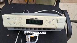 Grundig Sonoclock 690 PLL Synthesizer Radio – retro ébresztőóra rádió, design darab