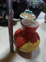 Retro kerámia váza 18.. A képeken látható állapotban van.Akció Aukció több száz termék vegye vigye