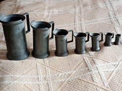 Mérőpohár készlet 7db ón 95%-os peltrato olasz vintage