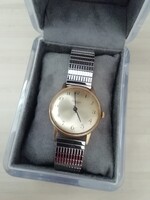 Régi orosz Rakéta mechanikus karóra új rugós fémszíjjal díszdobozban - ami eredetileg nem a sajátja