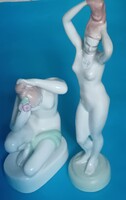 2 aquincumi fésülködő női akt figura