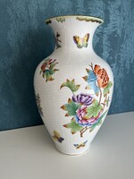 CSODÁS, NAGYMÉRETŰ HERENDI PORCELÁN VIKTÓRIA MINTÁS, KOSÁRFONOTT VÁZA