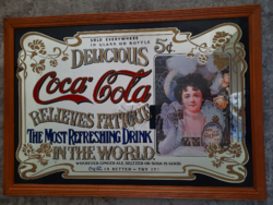 Coca-Cola vintage tükrös reklám – ikonikus 1890-es dizájn (87,5 × 62,5 cm )