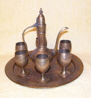 Réz kancsó, karaffa + poharak + tálca