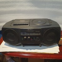 Retro SONY CDF-910 CD-s rádiósmagnó kazetta boombox sétálómagnó szocreál B