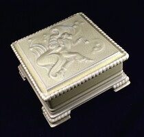 MEISSEN SOMAG ! ART DECO KERÁMIA DOBOZ PIÁS ALAKKAL !