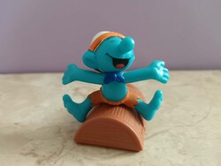 Vintage kalóz törp figura láda fedélen. Peyo 2004