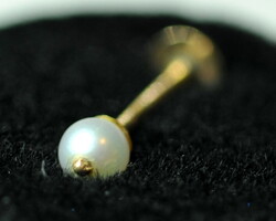 Dermal Anchor-Pearl-piercing