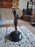 Női akt figura