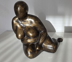 Ülő női akt, bronz