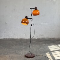 Hibátlan retro szarvasi állólámpa