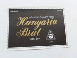 Hungaria Brut nagyon száraz /very dry pezsgő, italos címke 0.75 l - MAGYAR ÁLLAMI PINCEGAZDASÁG