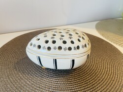 Fim Budapest porcelain egg bonbonniere
