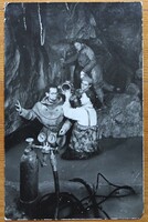 Képeslap, Aggtelek, Jósvafő, búvárruha, fotó: Hollenzer Béla (e)