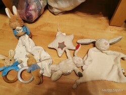 Szundikendő játékokkal 156b. (Nyúl Péter, Sainsburys) - Nappy with toys (Peter Rabbit) 156b.