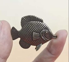 Öntött réz Diszkoszhal figura
