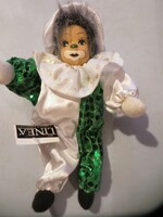 Régi antik porcelán fejű bohóc baba 21 cm  fehér zöld csillogó ruha