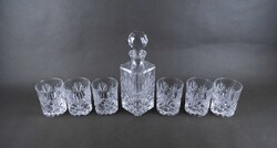 2A022 Csiszolt kristály Whiskey kínáló palack a hozzá tartozó pohárkészlettel 6 + 1 darab
