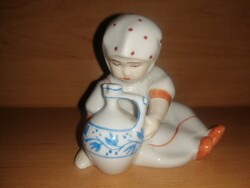 Zsolnay porcelán korsós Annuska figura (po-1)