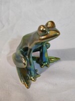 Zsolnay,  irizáló eozin béka figura . Nádor Judit tervezte