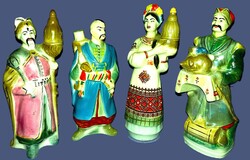 Régi DULEVO porcelán figurális vodka butéliák kozákok 4 db figura egyben hibátlan gyűjtői csemege