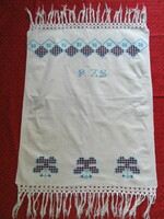 Kalotaszegi vagdalásos, rojtos, monogramos textil, terítő ( 62 cm x 83 cm )