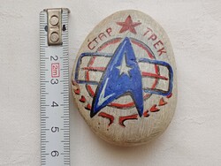 Kézzel festett kavics - СТАР ТРЕК Star Trek Csillagflotta embléma - rock painting sziklafestés Orosz