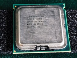 Intel Xeon E5310 1.60GHz Quad-Core LGA 771 Processzor Retro (2006-07'.)