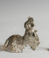 Ezüst miniatűr kakas figura
