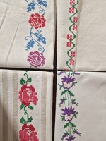 Hímzett mintás törölközők  (T:40)