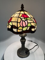 Tiffany asztali állólámpa, virágos üvegmozaik búrával, fém talppal (34cm) RZ