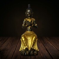 Nagyméretű buddhista aranyozott bronz szobor (1950–1970)