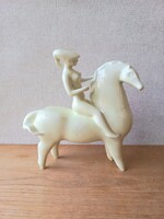 Hollóházi porcelán figura - Amazon lovon - Veress Miklós tervezése