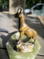 Antik szignàlt Bronz szobor ,Zerge ,hegyi kecske. Szignàlt valószínűleg Bécsi festett bronz!
