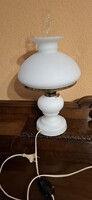 Asztali elektromos petróleumlámpa