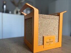 CHAMPAGNE CLUB - Veuve Clicquot Clicq’cooler nevű parafa pezsgőhűtője