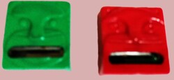 1970'S retro műanyag figurális PAPÍRBOLTOS plasztik ceruza hegyezők TIGRISFEJEK DARABRA