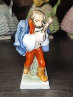 Herendi hegedűs figura