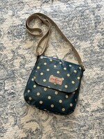 Cath Kidston pöttyös válltáska