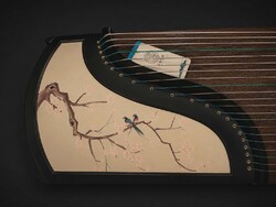 Tradícionális kínai citera (Guzheng)