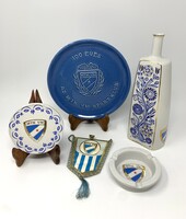 MTK VM sportklub emléktárgyai: Hollóházi porcelán jubileumi tányér, váza, dísztányér, hamutartó  RZ