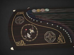 Tradícionális kínai citera (Guzheng)