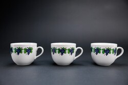 Zsolnay porcelán szőlő mintés, vastag, nehéz bögrék, 3 darab